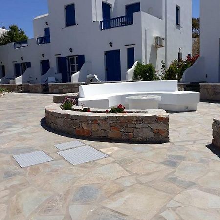 Paraporti Aparthotel Folegandros Town Exterior photo