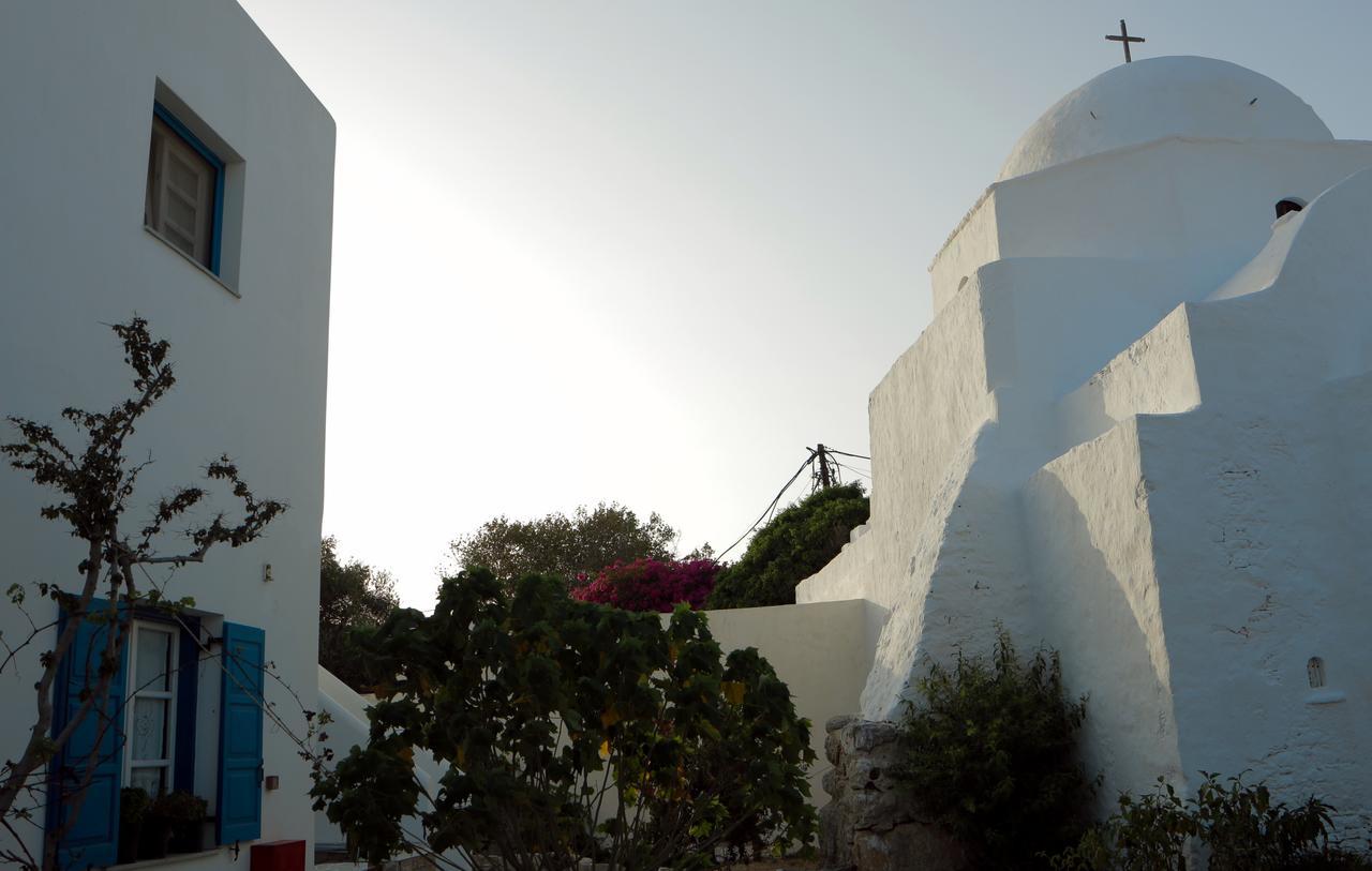 Paraporti Aparthotel Folegandros Town Exterior photo